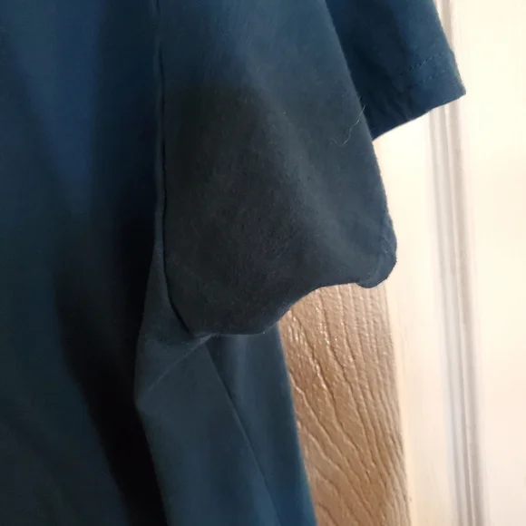 Navy Tee Size Med,Choose Kindness - Picture 5 of 5